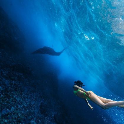 布罗莫火山+赛武千层瀑布+巴厘岛罗威纳海滩+佩妮达岛5日4晚跟团游 布罗莫火山+赛武千层瀑布+巴厘岛罗威纳海滩+佩妮达岛5日4晚跟团游