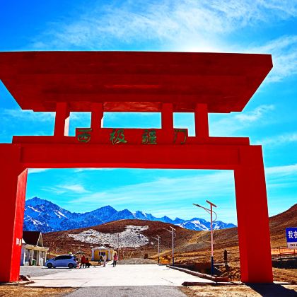 新疆南疆+帕米尔高原+中国西极石碑+达瓦昆沙漠旅游风景区4日3晚拼小团 新疆南疆+帕米尔高原+中国西极石碑+达瓦昆沙漠旅游风景区4日3晚拼小团