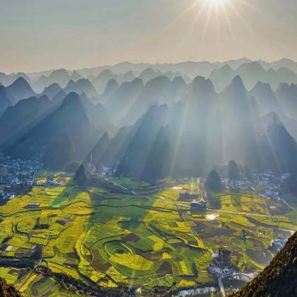 黄果树景区+万峰林景区+草海国家级自然保护区+六枝龙井生态温泉度假区+马岭河峡谷景区5日4晚私家团 黄果树景区+万峰林景区+草海国家级自然保护区+六枝龙井生态温泉度假区+马岭河峡谷景区5日4晚私家团