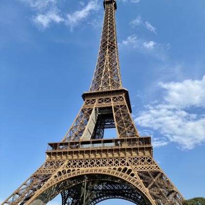 法国巴黎+里昂+第戎+勃艮第8日7晚私家团 法国巴黎+里昂+第戎+勃艮第8日7晚私家团