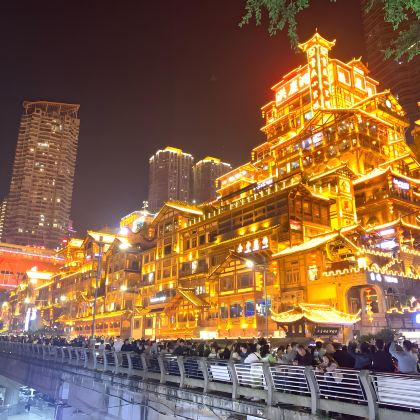 重庆+成都+仁寿7日6晚私家团 重庆+成都+仁寿7日6晚私家团