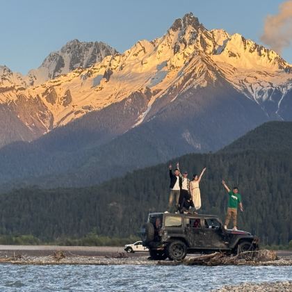 川藏公路+稻城亚丁9日8晚拼小团 川藏公路+稻城亚丁9日8晚拼小团