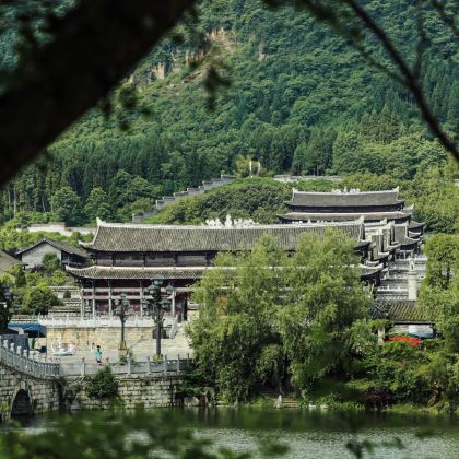 黄果树景区+织金洞+阿西里西韭菜坪7日6晚拼小团 黄果树景区+织金洞+阿西里西韭菜坪7日6晚拼小团