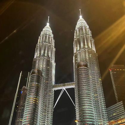 新加坡+马来西亚7日6晚拼小团 新加坡+马来西亚7日6晚拼小团