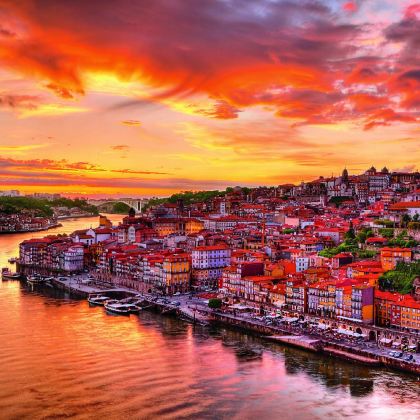 西班牙巴塞罗那+葡萄牙里斯本6日5晚自由行 西班牙巴塞罗那+葡萄牙里斯本6日5晚自由行