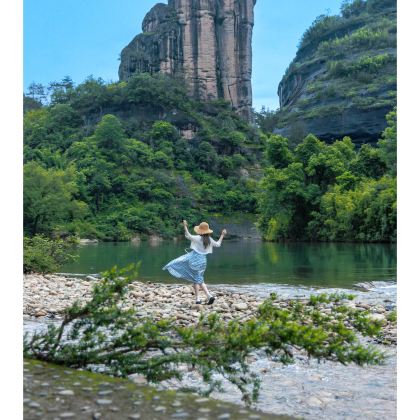 福建武夷山+九曲溪竹筏漂流+《印象大红袍》演出3日2晚私家团 福建武夷山+九曲溪竹筏漂流+《印象大红袍》演出3日2晚私家团