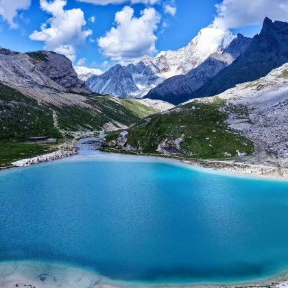成都+稻城亚丁+新都桥+四姑娘山景区6日5晚私家团 成都+稻城亚丁+新都桥+四姑娘山景区6日5晚私家团