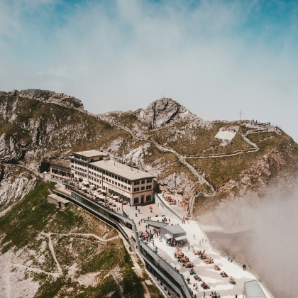 法国+瑞士10日9晚私家团 法国+瑞士10日9晚私家团