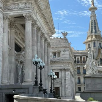 布宜诺斯艾利斯+乌斯怀亚+佩里托莫雷诺冰川8日7晚私家团 布宜诺斯艾利斯+乌斯怀亚+佩里托莫雷诺冰川8日7晚私家团