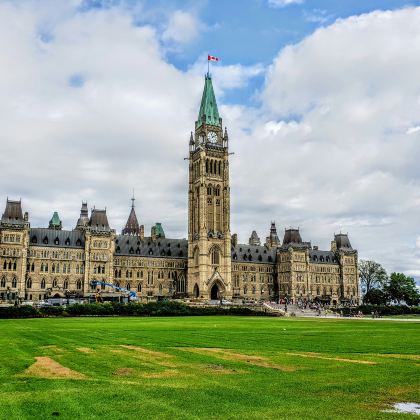 加拿大不列颠哥伦比亚省温哥华+卡尔加里+多伦多+渥太华+蒙特利尔14日13晚私家团 加拿大不列颠哥伦比亚省温哥华+卡尔加里+多伦多+渥太华+蒙特利尔14日13晚私家团