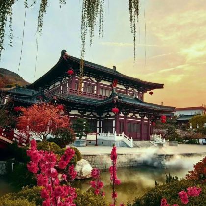 西安兵马俑+华清宫+华山+大雁塔+大唐不夜城+钟鼓楼广场4日3晚跟团游 西安兵马俑+华清宫+华山+大雁塔+大唐不夜城+钟鼓楼广场4日3晚跟团游