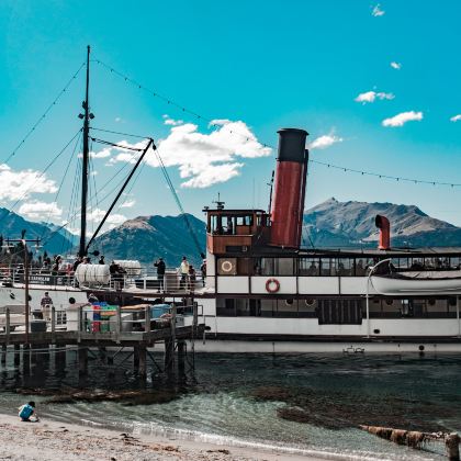 新西兰怀卡托大区霍比特村5日4晚私家团 新西兰怀卡托大区霍比特村5日4晚私家团