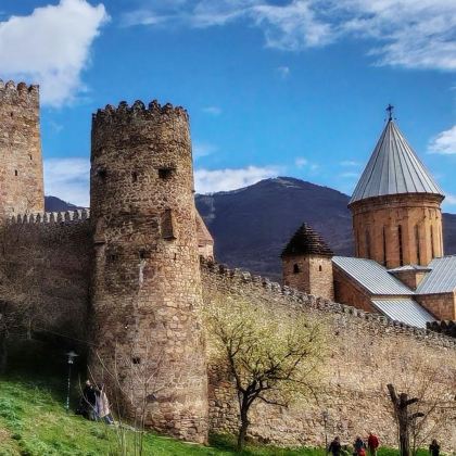 阿塞拜疆+格鲁吉亚+亚美尼亚11日9晚跟团游 阿塞拜疆+格鲁吉亚+亚美尼亚11日9晚跟团游