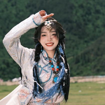 昆明+大理市+丽江+香格里拉7日6晚私家团 昆明+大理市+丽江+香格里拉7日6晚私家团