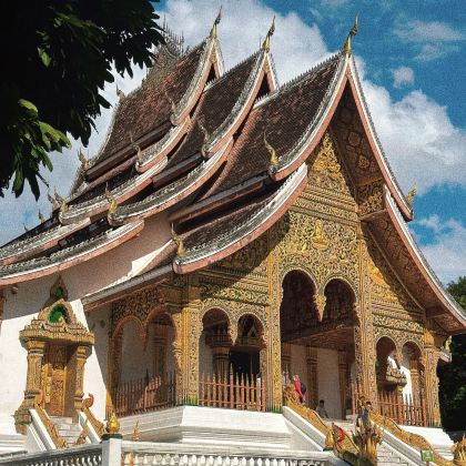 老挝万象+万荣+琅勃拉邦5日4晚私家团 老挝万象+万荣+琅勃拉邦5日4晚私家团