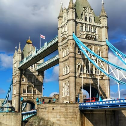 英国英格兰+爱尔兰+苏格兰+威尔士16日14晚跟团游 英国英格兰+爱尔兰+苏格兰+威尔士16日14晚跟团游