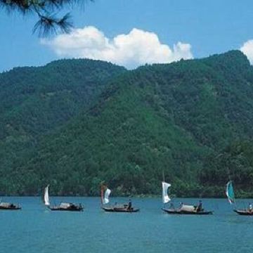 建德灵栖洞+新安江+大慈岩风景区+新叶古村+严州古城景区3日2晚私家团 建德灵栖洞+新安江+大慈岩风景区+新叶古村+严州古城景区3日2晚私家团