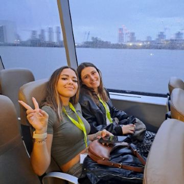 优选夏校 · 伦敦大学未来领导力养成14天暑校【伦敦百年语言学校把关英文课】【全球公民素养主题课】【伦敦大学上课+住UCL宿舍】【撰写社会问题解决报告+议题大辩论】【全球同龄人一起解锁伦敦】15-18岁,独立营 优选夏校 · 伦敦大学未来领导力养成14天暑校【伦敦百年语言学校把关英文课】【全球公民素养主题课】【伦敦大学上课+住UCL宿舍】【撰写社会问题解决报告+议题大辩论】【全球同龄人一起解锁伦敦】15-18岁,独立营