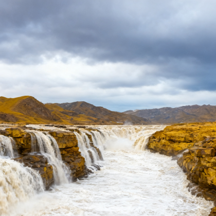 西安兵马俑+华山+黄帝陵+延安壶口瀑布6日5晚跟团游 西安兵马俑+华山+黄帝陵+延安壶口瀑布6日5晚跟团游