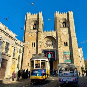 西班牙+葡萄牙12日11晚私家团 西班牙+葡萄牙12日11晚私家团