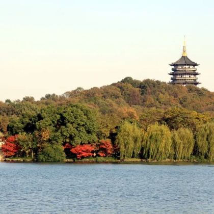杭州西湖风景名胜区+上海+乌镇3日2晚跟团游