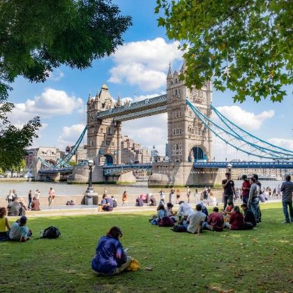 英国伦敦+牛津+剑桥+科茨沃尔德10日8晚跟团游 英国伦敦+牛津+剑桥+科茨沃尔德10日8晚跟团游