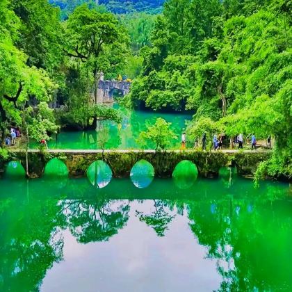 中国贵州黄果树景区+兴义+遵义+仁怀+赤水+镇远+西江千户苗寨+荔波小七孔景区+中国天眼景区+梵净山12日11晚私家团 中国贵州黄果树景区+兴义+遵义+仁怀+赤水+镇远+西江千户苗寨+荔波小七孔景区+中国天眼景区+梵净山12日11晚私家团