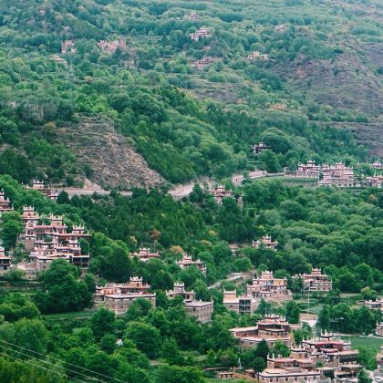 四姑娘山双桥沟景区+莫斯卡村+鱼子西+红海子+木雅大寺+康定情歌(木格措)景区7日6晚私家团 四姑娘山双桥沟景区+莫斯卡村+鱼子西+红海子+木雅大寺+康定情歌(木格措)景区7日6晚私家团