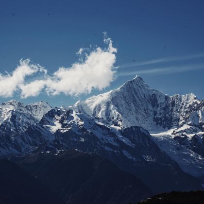 丽江+香格里拉+梅里雪山+稻城亚丁7日6晚拼小团 丽江+香格里拉+梅里雪山+稻城亚丁7日6晚拼小团