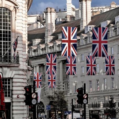 英国伦敦+剑桥大学+诺丁汉城堡+约克+爱丁堡城堡+格拉斯哥+曼彻斯特+斯温顿+牛津大学9日8晚拼小团 英国伦敦+剑桥大学+诺丁汉城堡+约克+爱丁堡城堡+格拉斯哥+曼彻斯特+斯温顿+牛津大学9日8晚拼小团