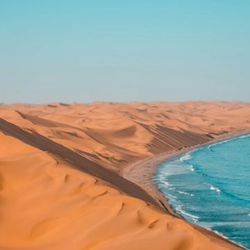 纳米比亚+埃托沙国家公园+纳米布沙漠+死亡谷8日7晚私家团 纳米比亚+埃托沙国家公园+纳米布沙漠+死亡谷8日7晚私家团