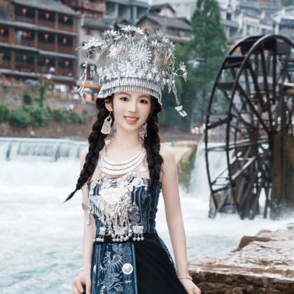 长沙+张家界+天门山+凤凰5日4晚跟团游 长沙+张家界+天门山+凤凰5日4晚跟团游