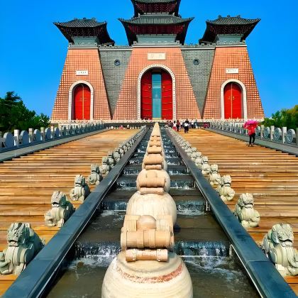 临汾+洪洞大槐树寻根祭祖园+华门+云丘山景区+云丘山冰洞群+临汾千佛崖+霍州署3日2晚私家团 临汾+洪洞大槐树寻根祭祖园+华门+云丘山景区+云丘山冰洞群+临汾千佛崖+霍州署3日2晚私家团