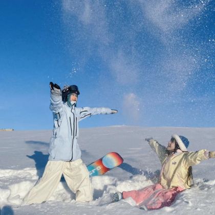 秦皇岛+北戴河+乌兰布统+木兰围场+承德避暑山庄+坝上6日5晚拼小团 秦皇岛+北戴河+乌兰布统+木兰围场+承德避暑山庄+坝上6日5晚拼小团