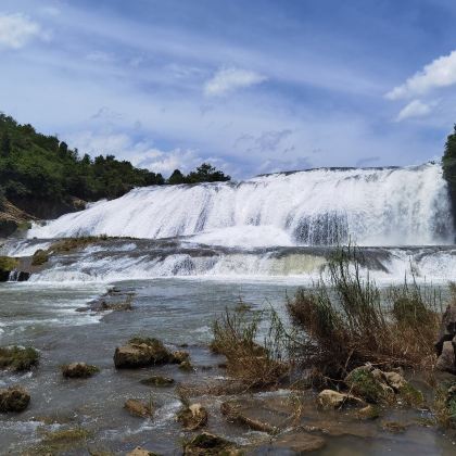安顺+黄果树景区+万峰林景区+万峰湖+峰林布依景区+马岭河峡谷景区+六枝龙井生态温泉度假区+草海国家级自然保护区6日5晚拼小团 安顺+黄果树景区+万峰林景区+万峰湖+峰林布依景区+马岭河峡谷景区+六枝龙井生态温泉度假区+草海国家级自然保护区6日5晚拼小团