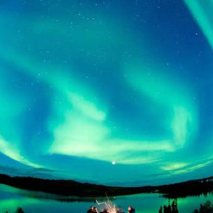 加拿大耶洛奈夫+探寻北极光+班夫+哥伦比亚冰川+温哥华8日7晚私家团 加拿大耶洛奈夫+探寻北极光+班夫+哥伦比亚冰川+温哥华8日7晚私家团