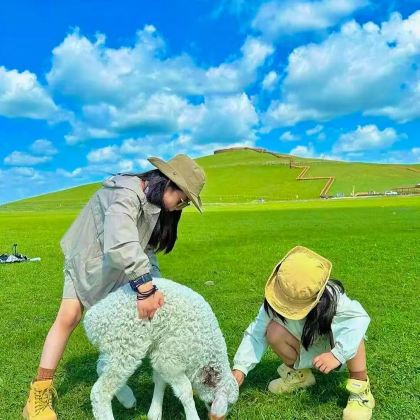 内蒙古辉腾锡勒草原+乌兰哈达火山地质公园+银肯塔拉沙漠生态文化旅游区5日4晚跟团游 内蒙古辉腾锡勒草原+乌兰哈达火山地质公园+银肯塔拉沙漠生态文化旅游区5日4晚跟团游
