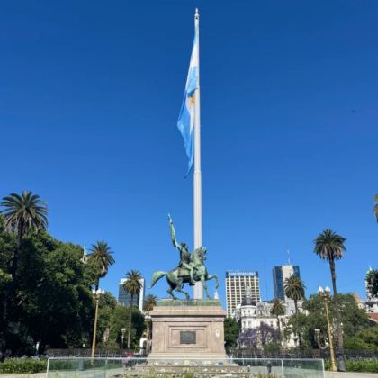 布宜诺斯艾利斯+乌斯怀亚+佩里托莫雷诺冰川8日7晚私家团 布宜诺斯艾利斯+乌斯怀亚+佩里托莫雷诺冰川8日7晚私家团