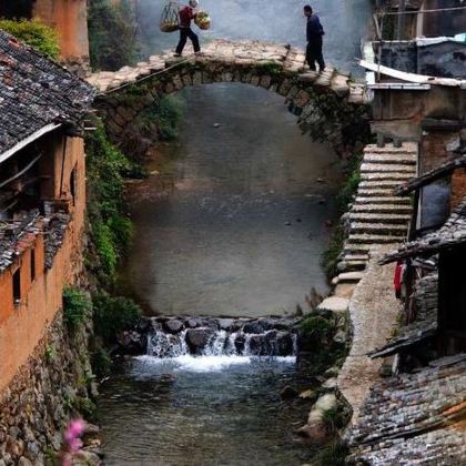 丽水缙云仙都景区+云和梯田景区+松阳+古堰画乡旅游度假区+神仙居+景宁云中大漈5日4晚私家团 丽水缙云仙都景区+云和梯田景区+松阳+古堰画乡旅游度假区+神仙居+景宁云中大漈5日4晚私家团