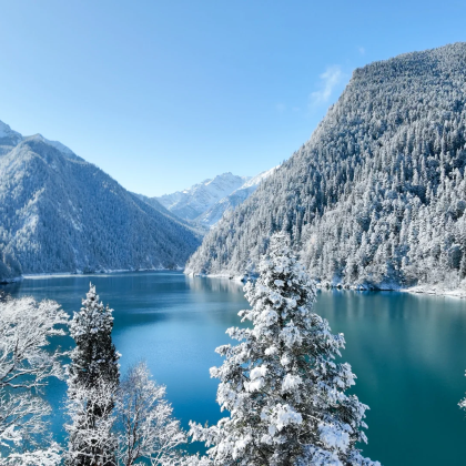 成都+九寨沟+黄龙风景名胜区5日4晚私家团 成都+九寨沟+黄龙风景名胜区5日4晚私家团