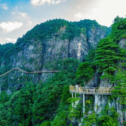 江西宜春+宜春明月山旅游区+明月千古情+仰山栖隐禅寺3日2晚跟团游 江西宜春+宜春明月山旅游区+明月千古情+仰山栖隐禅寺3日2晚跟团游