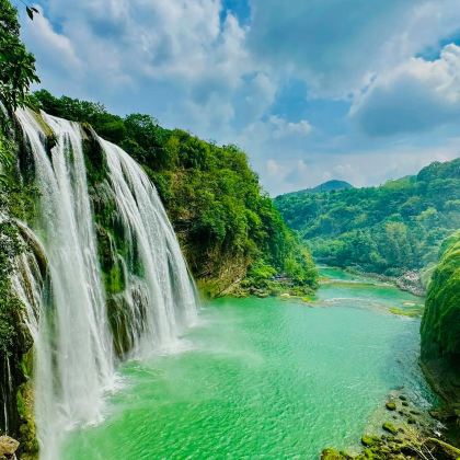 贵州贵阳+黄果树+荔波+西江千户苗寨5日4晚私家团 贵州贵阳+黄果树+荔波+西江千户苗寨5日4晚私家团