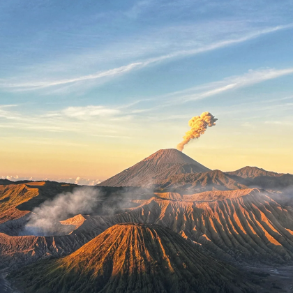 印度尼西亚巴厘岛+赛武千层瀑布+布罗莫火山+伊真火山+罗威纳海滩+佩妮达岛7日6晚跟团游 印度尼西亚巴厘岛+赛武千层瀑布+布罗莫火山+伊真火山+罗威纳海滩+佩妮达岛7日6晚跟团游