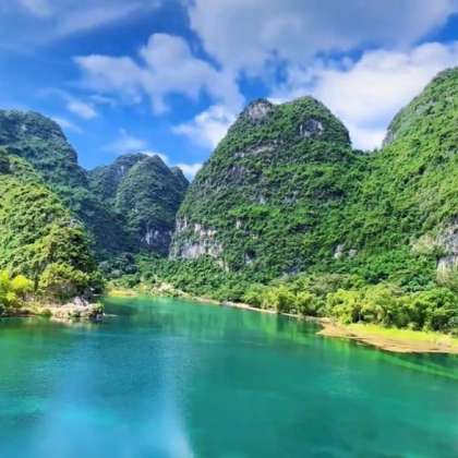 中国广西+德天跨国瀑布景区+古龙山大峡谷+红军古道景区·天琴壮寨+宁明花山岩画景区+明仕田园5日4晚跟团游 中国广西+德天跨国瀑布景区+古龙山大峡谷+红军古道景区·天琴壮寨+宁明花山岩画景区+明仕田园5日4晚跟团游