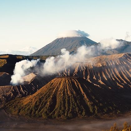 布罗莫火山+伊真火山+巴厘岛罗威纳海滩+佩妮达岛6日5晚跟团游 布罗莫火山+伊真火山+巴厘岛罗威纳海滩+佩妮达岛6日5晚跟团游