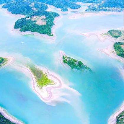 安康+瀛湖风景区+安澜楼+鬼谷岭景区+中坝大峡谷+南宫山国家森林公园4日3晚私家团 安康+瀛湖风景区+安澜楼+鬼谷岭景区+中坝大峡谷+南宫山国家森林公园4日3晚私家团