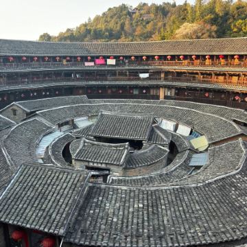 福建土楼永定景区+冠豸山景区4日3晚私家团 福建土楼永定景区+冠豸山景区4日3晚私家团