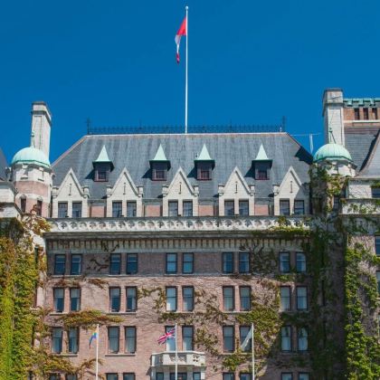 加拿大温哥华+耶洛奈夫探寻北极光+班夫国家公园+维多利亚11日10晚私家团 加拿大温哥华+耶洛奈夫探寻北极光+班夫国家公园+维多利亚11日10晚私家团