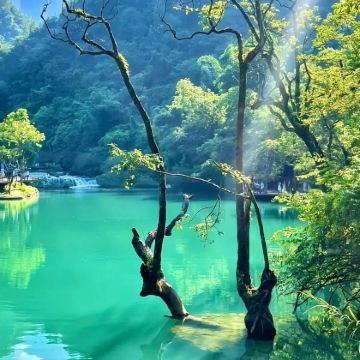 贵州贵阳+黄果树+荔波+西江千户苗寨3日2晚私家团 贵州贵阳+黄果树+荔波+西江千户苗寨3日2晚私家团