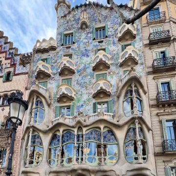 西班牙巴塞罗那+瓦伦西亚+马拉加+葡萄牙卡斯卡伊斯-埃斯托里尔9日7晚拼小团 西班牙巴塞罗那+瓦伦西亚+马拉加+葡萄牙卡斯卡伊斯-埃斯托里尔9日7晚拼小团